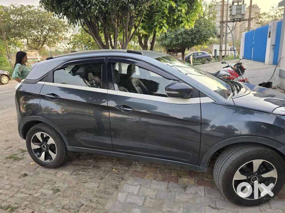 Automatic Nexon With Excellent Interior And New Tires  For Sale.