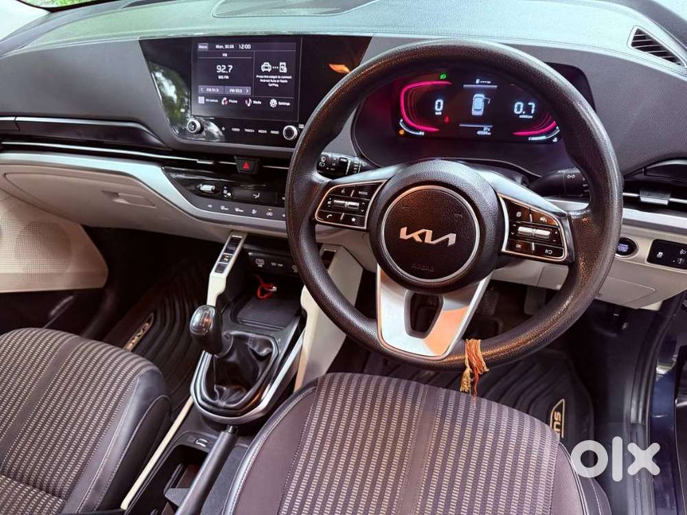 Kia Carens Prestige Plus Diesel, 2022, Diesel