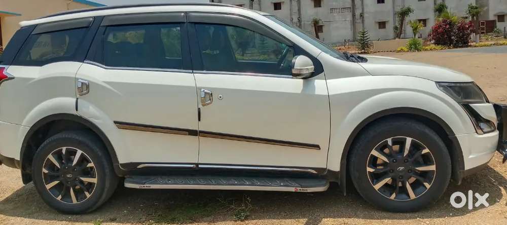 Mahindra Xuv500 2021 Diesel 169000 Km Driven