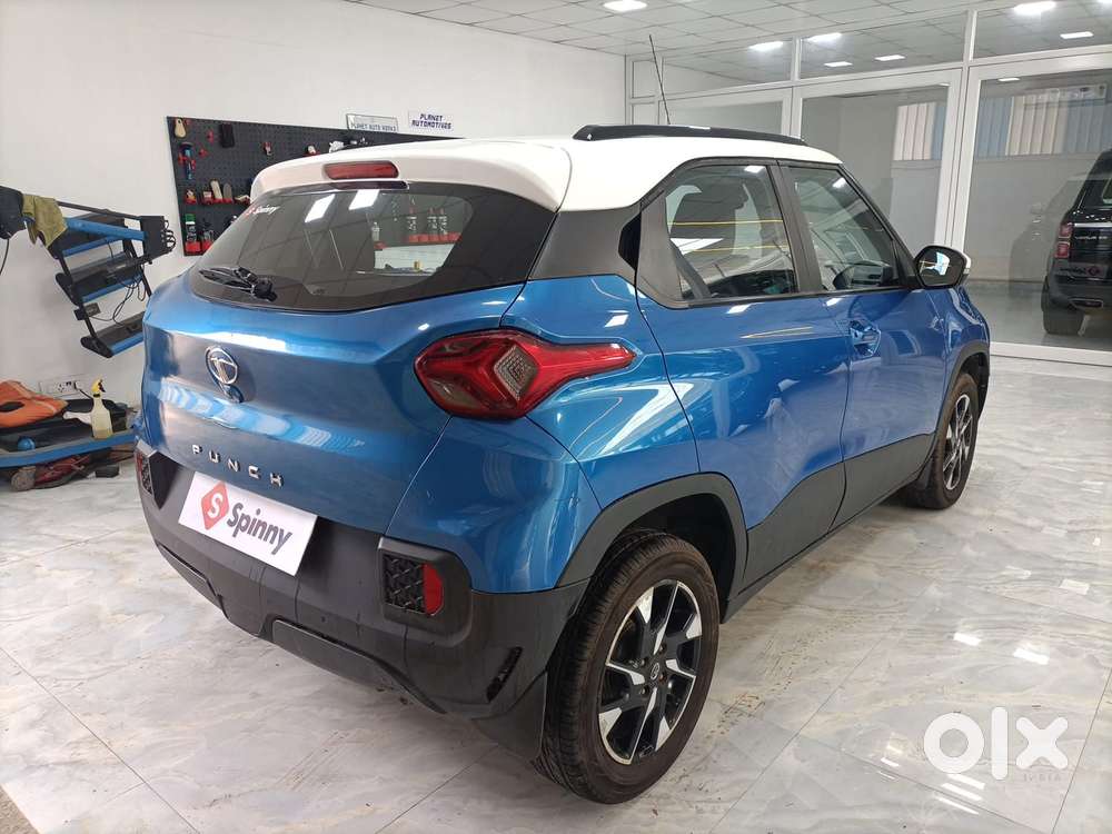 Tata Punch 1.2 Revotron Creative Dual Tone, 2022, Petrol