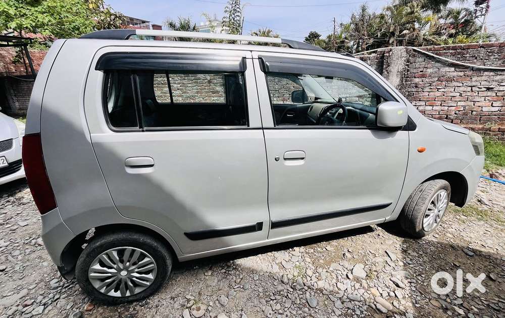 Maruti Suzuki Wagon R Vxi Plus Mt, 2015, Petrol