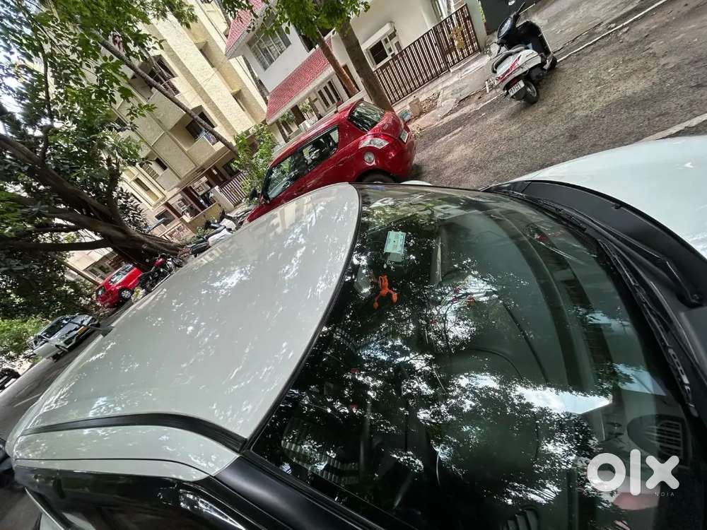 2018 Maruti Suzuki Swift Vxi Bsiv Petrol  Single Owner  46,500 Kms D