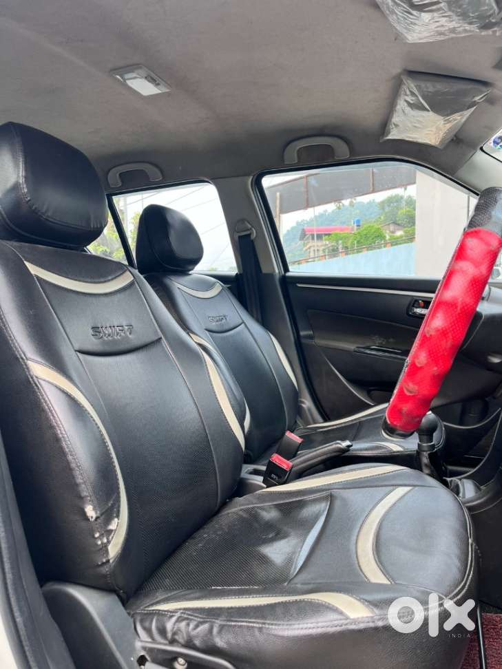 Maruti Suzuki Swift Vxi 1.2 Abs Bs-iv, 2017, Petrol