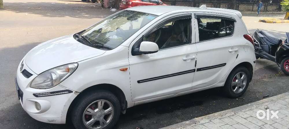 Hyundai New I20 2012 Cng & Hybrids 100000 Km Driven