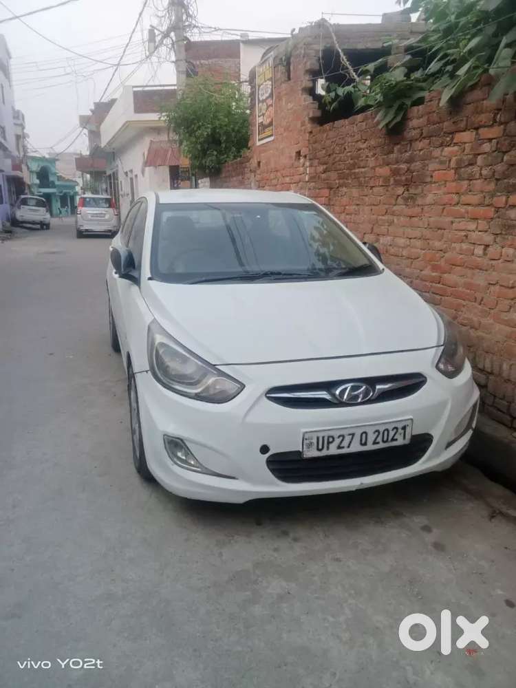 Hyundai Fluidic Verna 2011