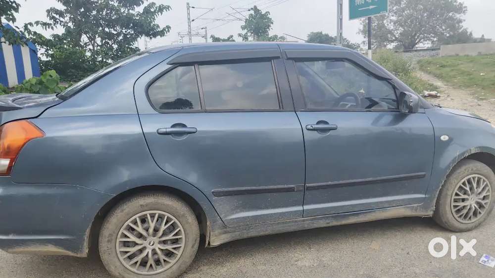 Maruti Suzuki Dzire 1.2 Vxi 2010