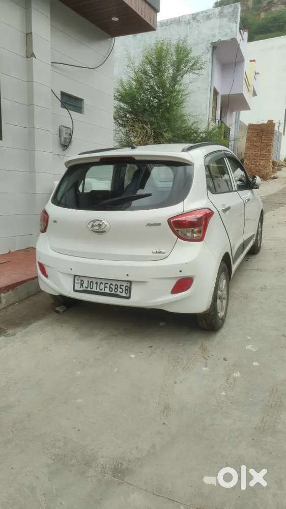 Hyundai Grand I10 Diesel 2013 Variant
