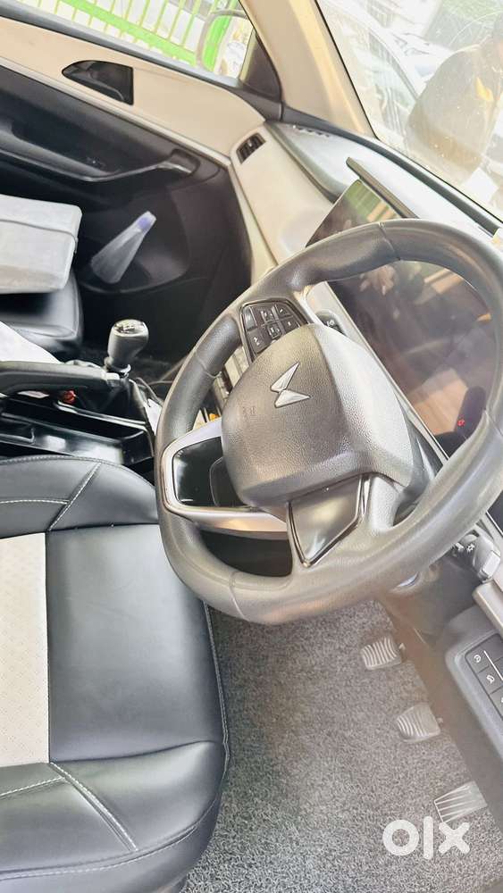 Mahindra Xuv700 2.2 Ax 5 Diesel Mt 7 Str, 2022, Diesel