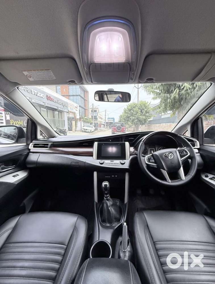 Toyota Innova Crysta, 2016, Diesel