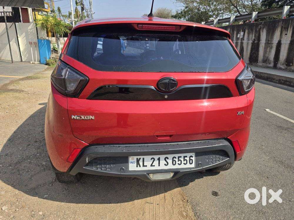 Tata Nexon 1.2 Revotron Xm, 2019, Petrol