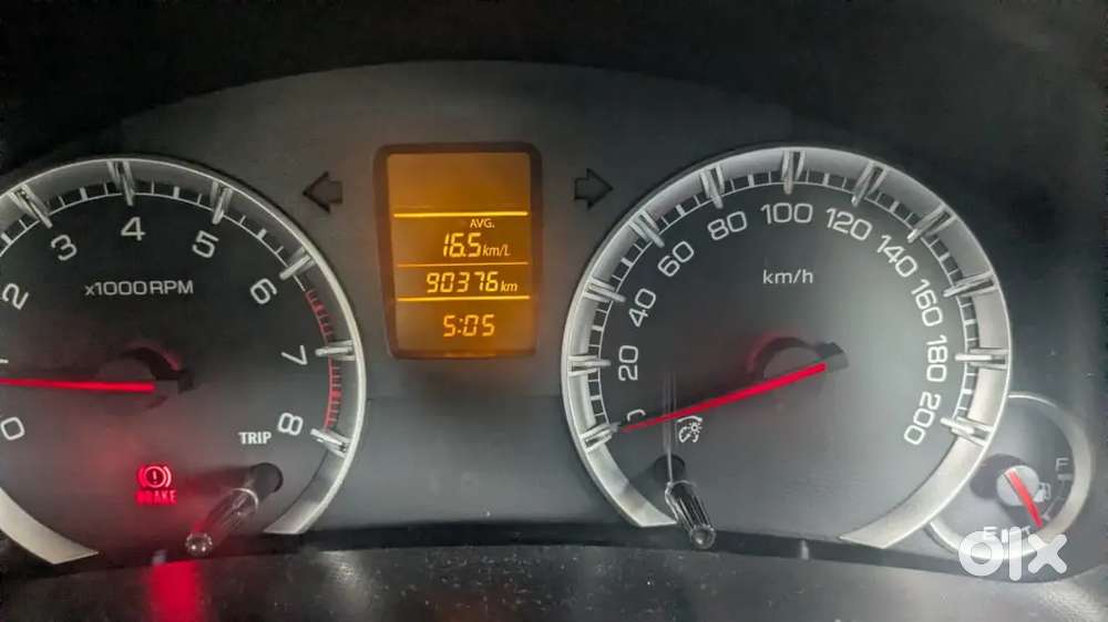 Maruti Suzuki Swift Dzire 2016