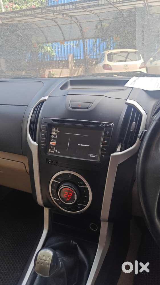 Isuzu V-cross Z Prestige 4x4 Mt, 2018, Diesel