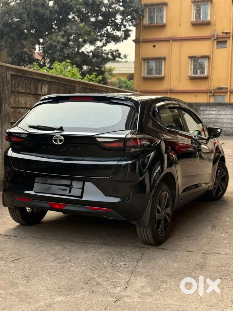 Tata Altroz 2023 Petrol 12500 Km Driven