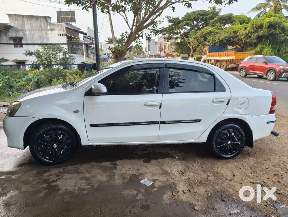Toyota Etios 2015 Diesel Well Maintained