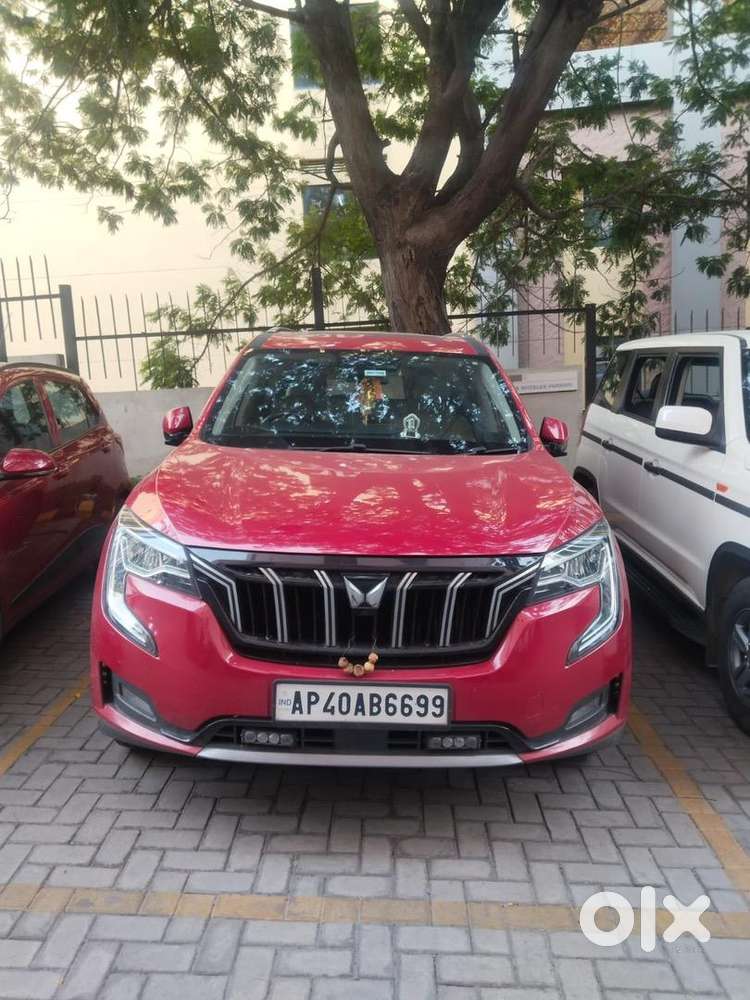 Mahindra Xuv 700 Luxury Pack 39800 Km Driven 2023 Model