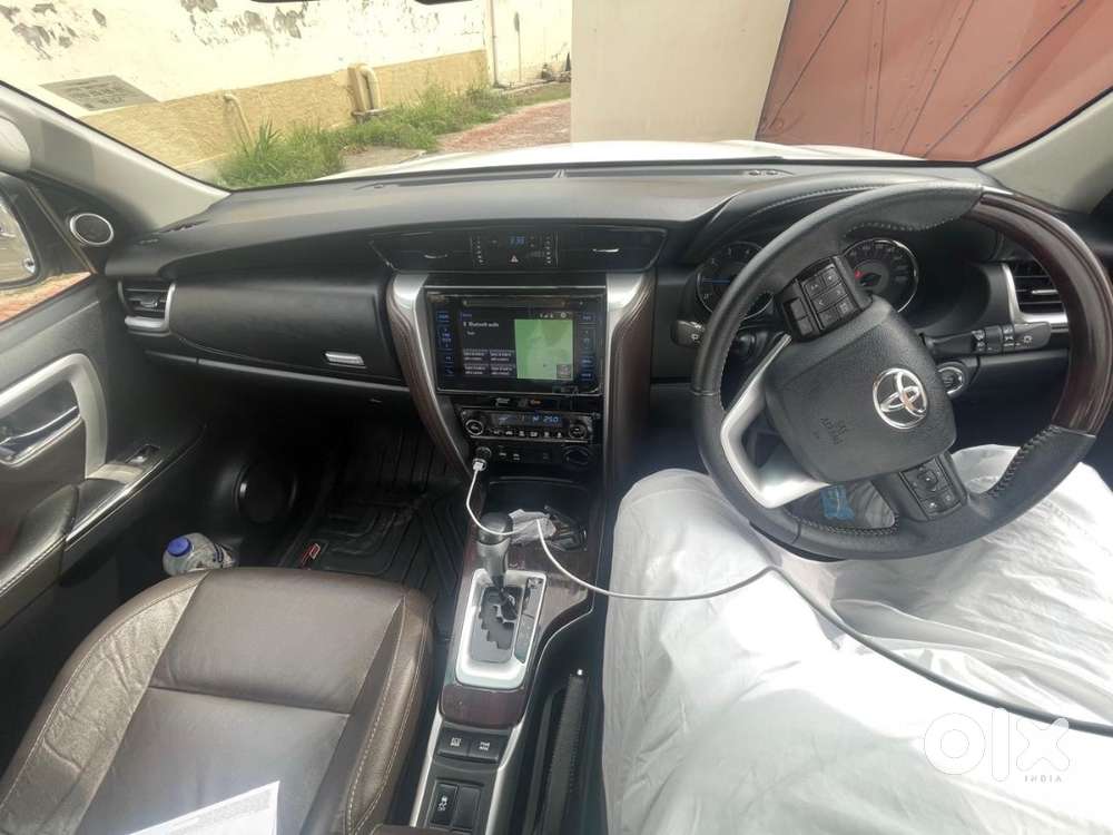Toyota Fortuner Top Model First Owner