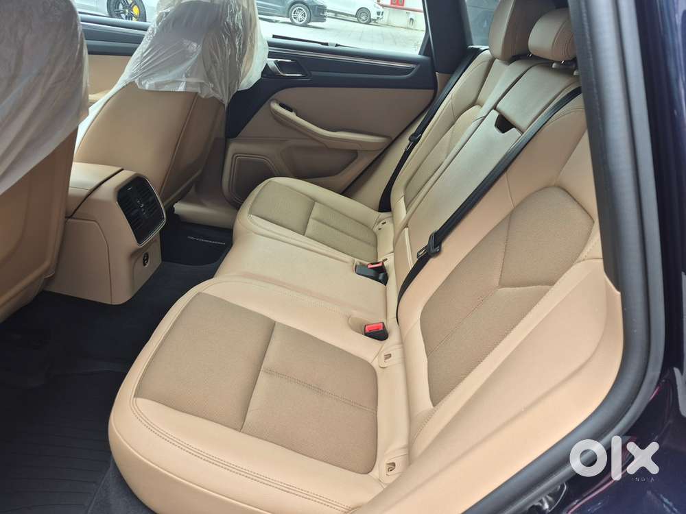 Porsche Macan  Sports Chrono 2023 : 12000 Km Only Driven