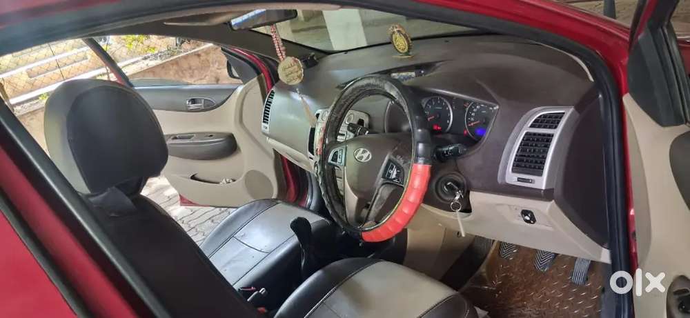 Hyundai I20 2010 Petrol 65000 Km Driven