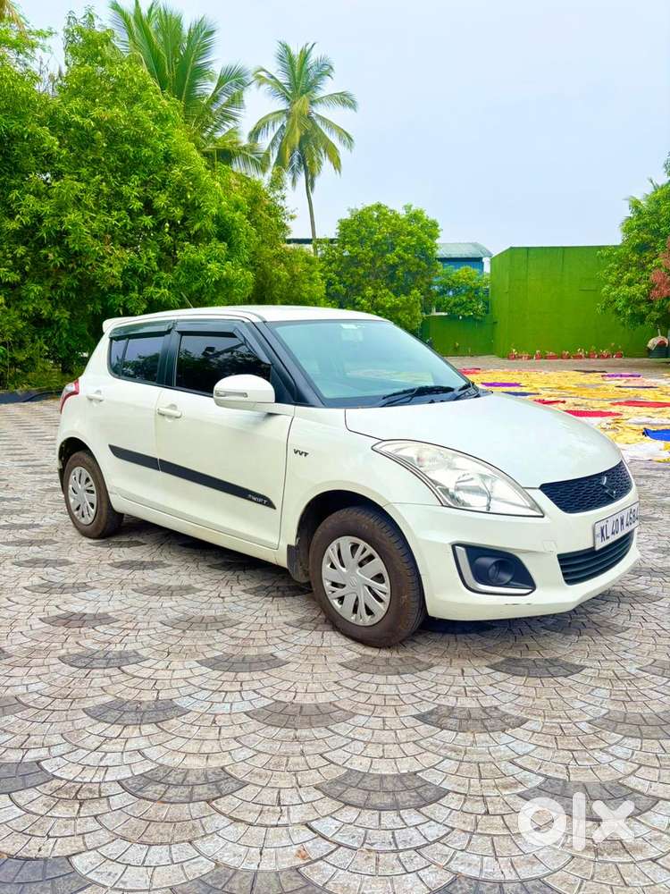 Maruti Suzuki Swift Vxi + Manual, 2016, Petrol