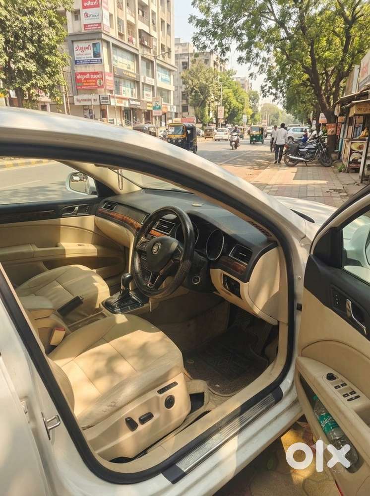 Skoda Superb Diesel Automatic 2014
