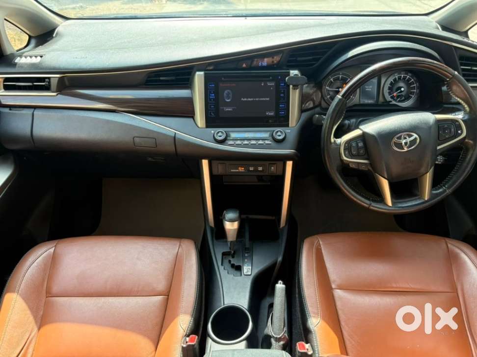 Toyota Innova Crysta 2.8 Zx At, 2017, Diesel