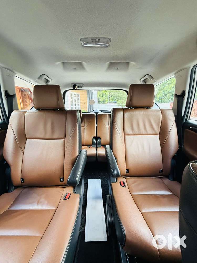 Toyota Innova Crysta 2.8z Automatic, 2018, Diesel