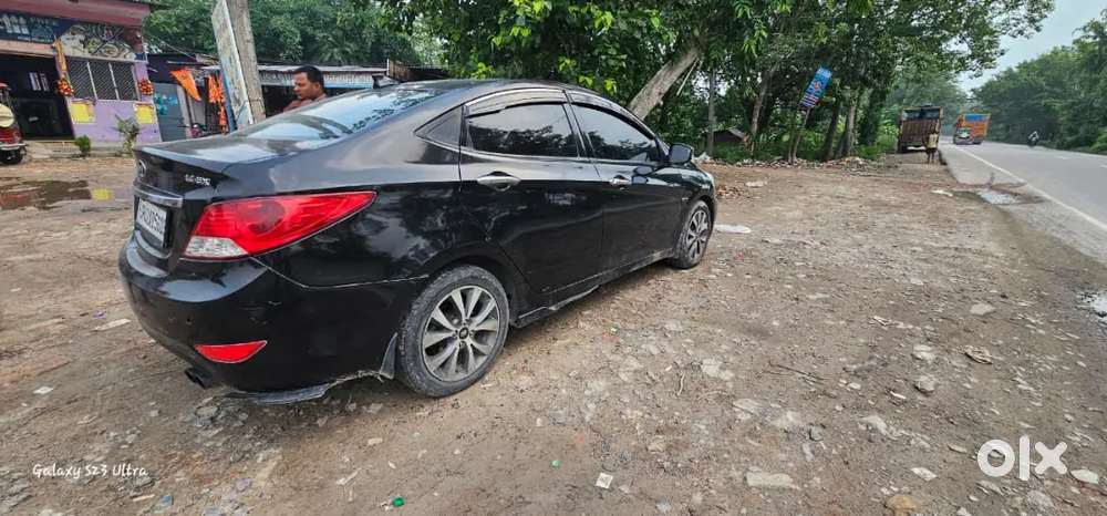 Hyundai Verna Diesel Manual 2014