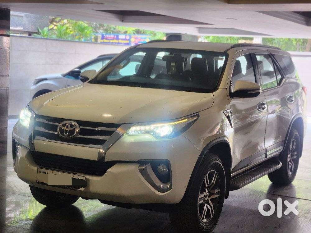Toyota Fortuner 4x2 At 2.8 Diesel, 2017, Diesel