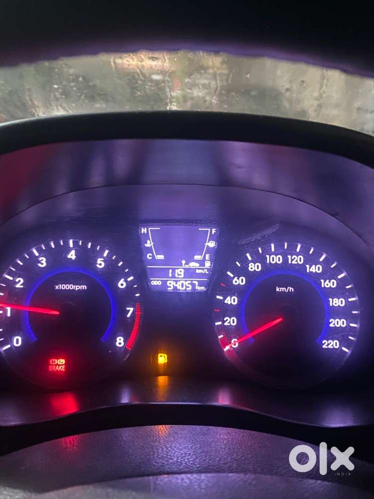 Hyundai Verna Petrol 2017 Car