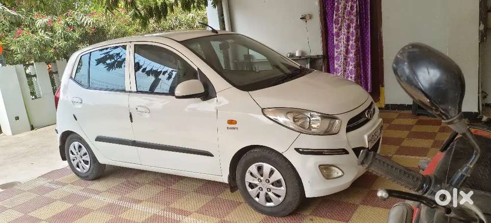 Hyundai I 10 Cng & Petrol