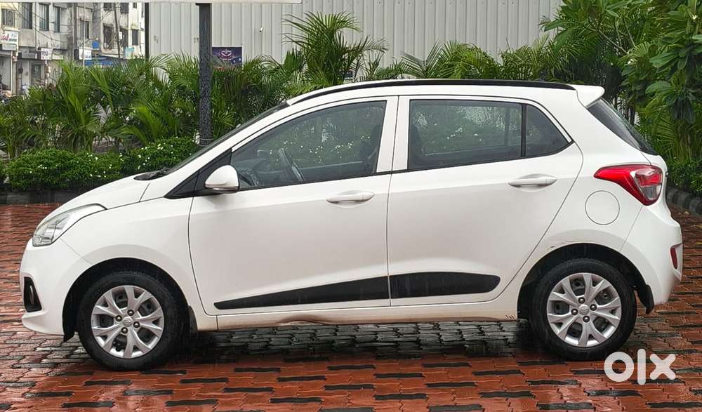 Hyundai Grand I10 [ ] 1.2 Kappa Vtvt Sportz, 2015, Petrol