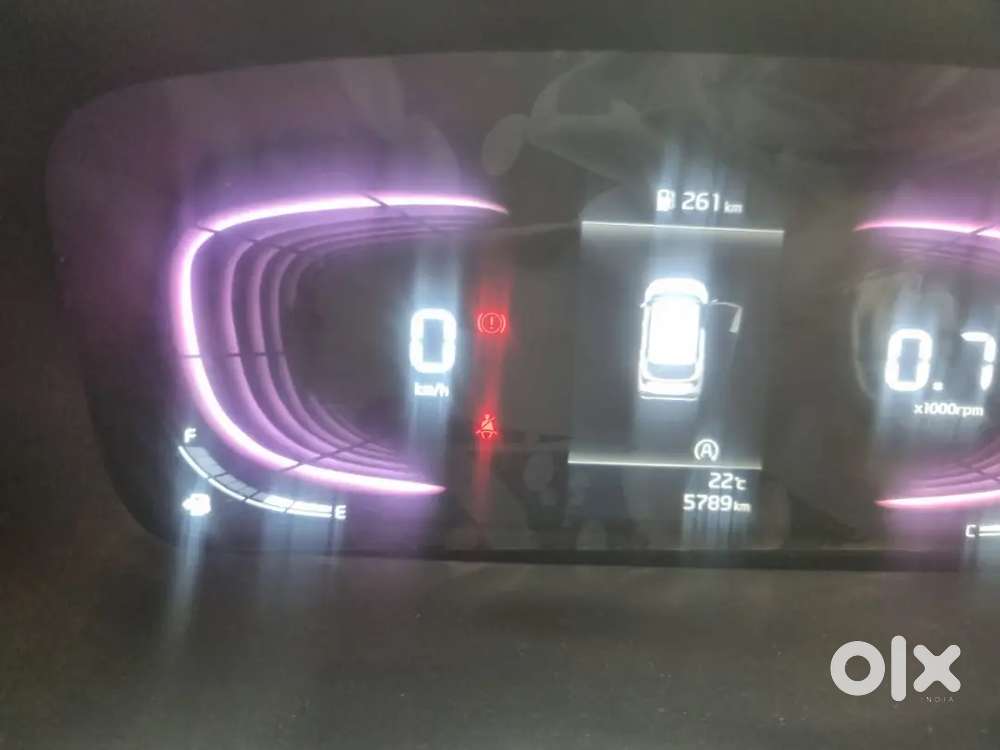 Kia Carens 2024 Petrol 6352 Km Driven