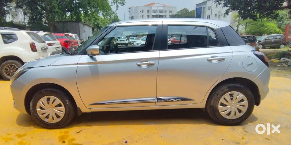Maruti Suzuki Swift Vxi Optional, 2026