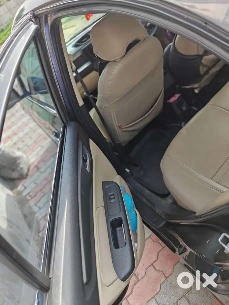 Honda Amaze V Petrol 2024