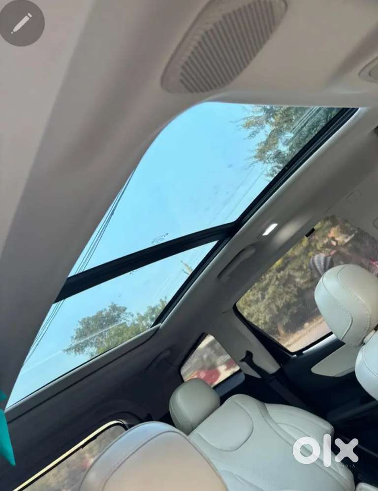 Xuv 700 Ax7 Luxury Pack