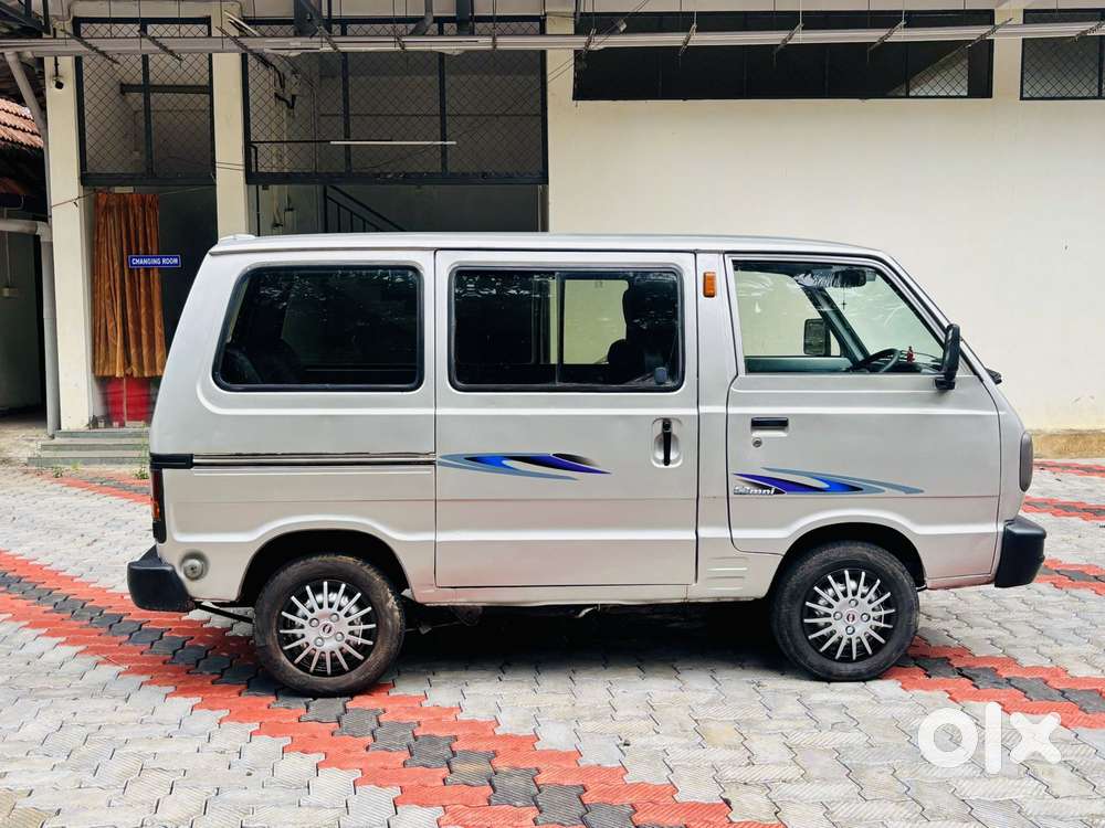 Maruti Suzuki Omni 8 Seater Bsiv, 2013, Petrol