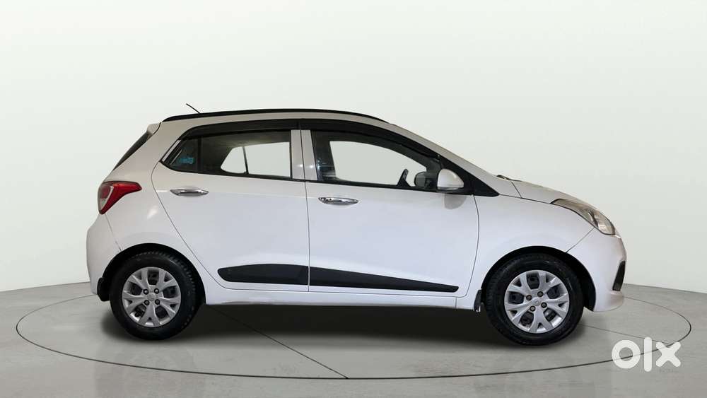 Hyundai Grand I10 Sportz 1.2 Kappa Vtvt, 2014, Petrol