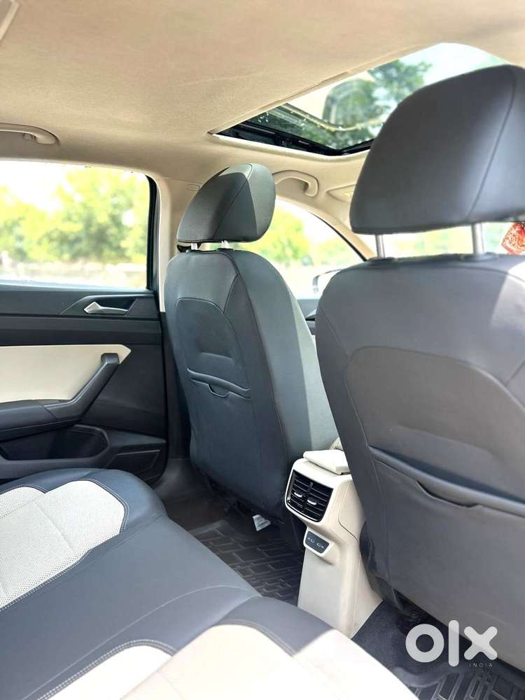 Skoda Slavia 1.0 Tsi Style At, 2023, Petrol