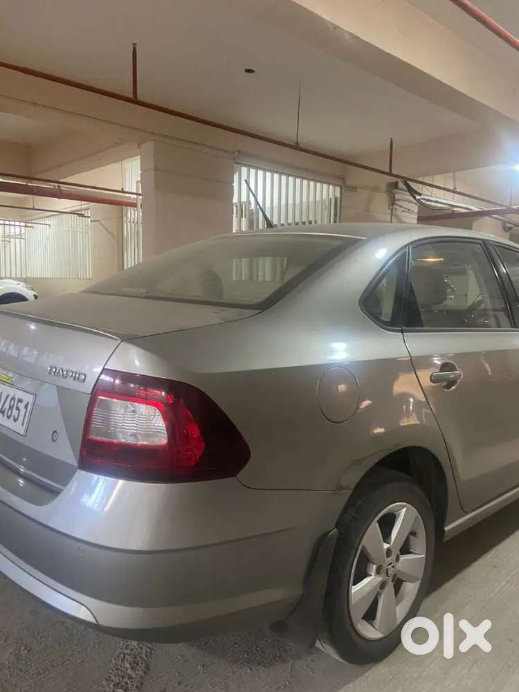 Skoda Rapid 1.5 Manual Daisel 2015 Model For Sale