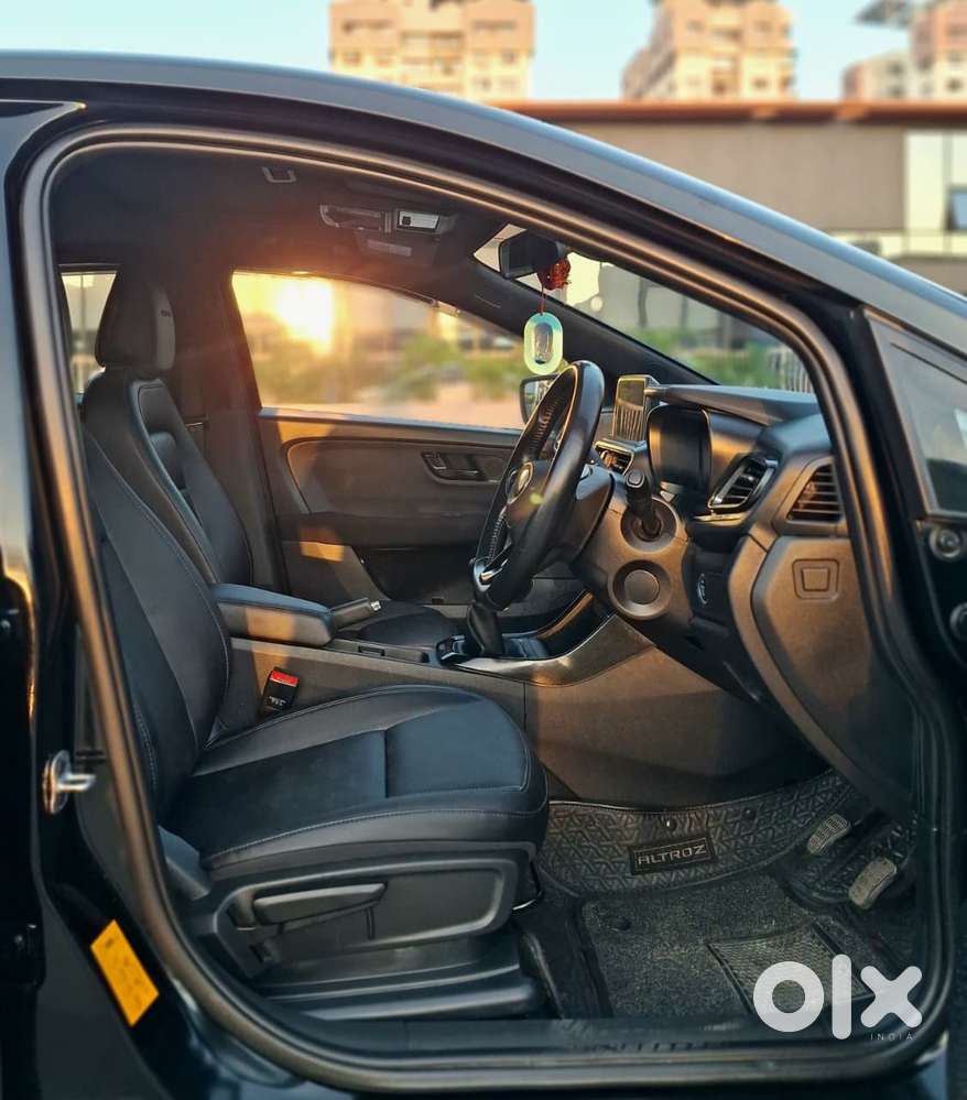 Tata Altroz 1.5 Xz(o) Diesel, 2024, Diesel