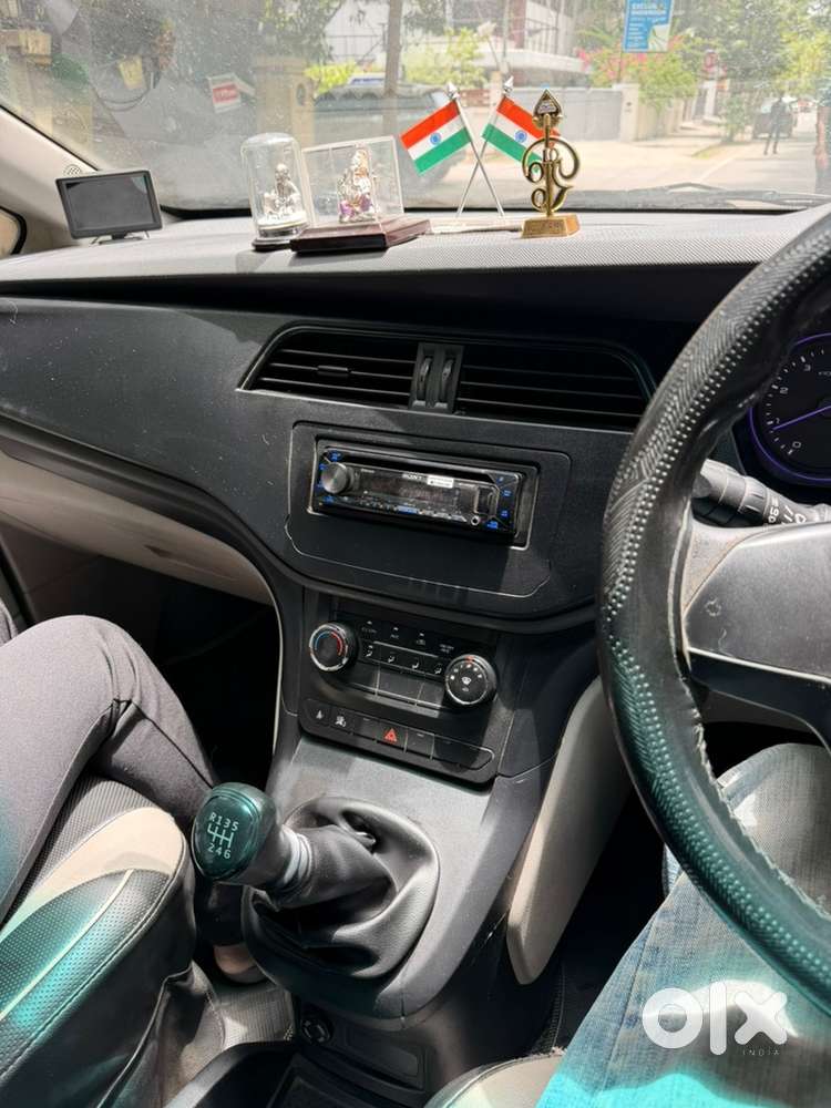 Mahindra Marazzo Diesel 2020 8 Seater