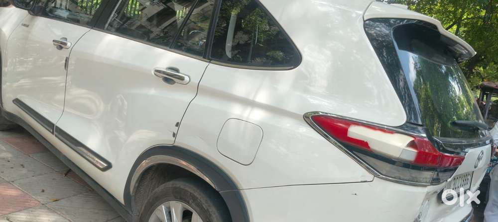 Toyota Innova Hycross Zx(o), 2023, Petrol