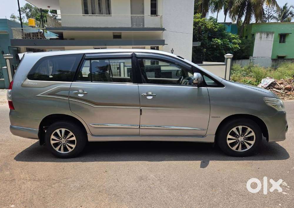 Toyota Innova 2.5 Z Diesel 7 Seater, 2015, Diesel