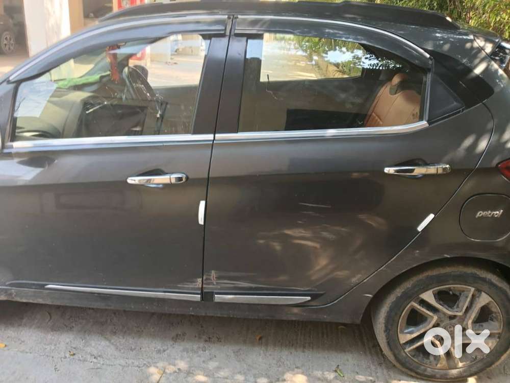 Tata Tiago Top Model