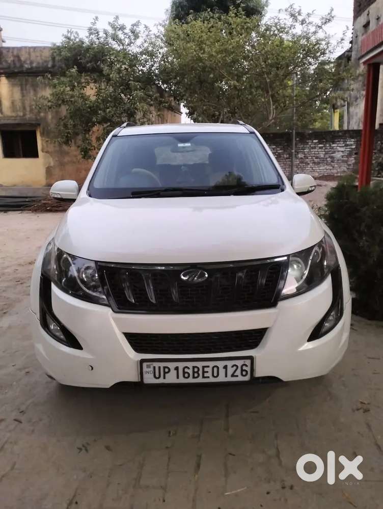Mahindra Xuv500 2016 Diesel 110000 Km Driven