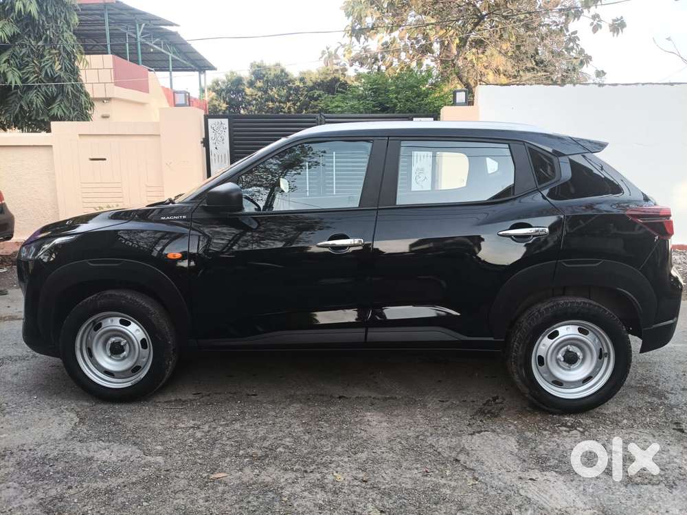 Nissan Magnite Visia Mt, 2026, Petrol