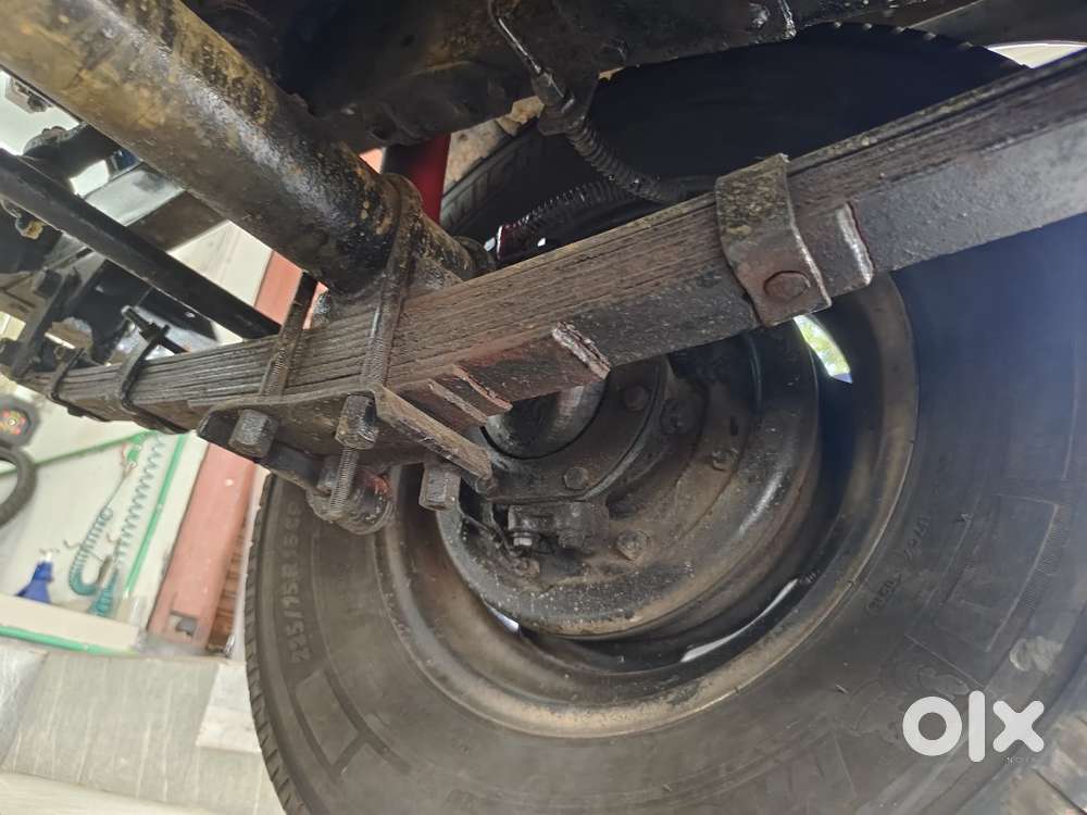 Jeep Cl-500di , 2wd , 4+1 Gear