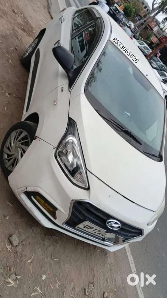 Hyundai Xcent 2017 Deisel Cash Me 1.35 Lakh Loan H 1.40 Ka 7800 K Kist