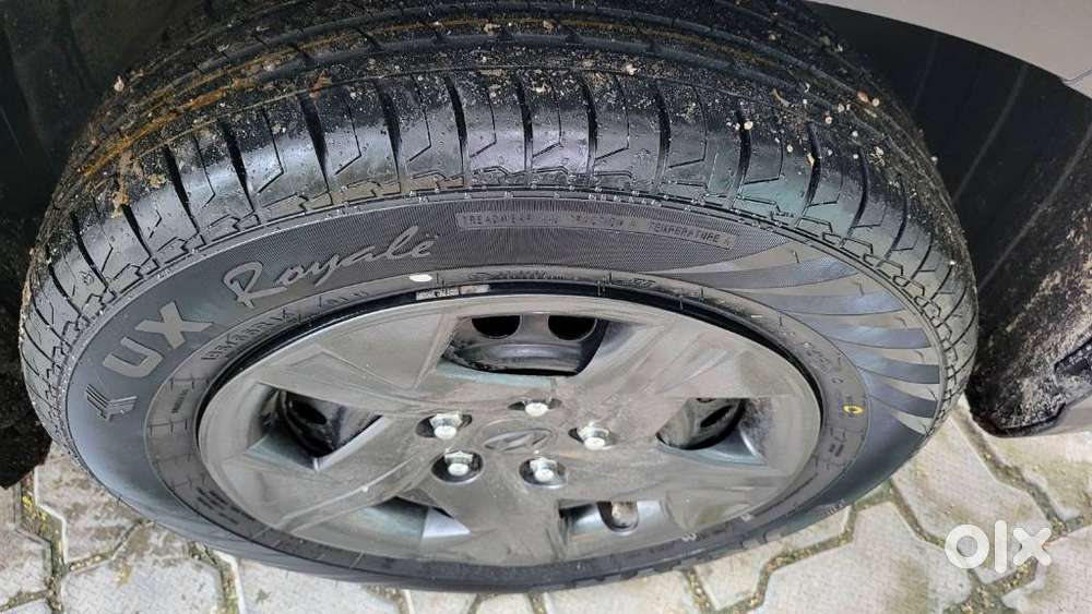 Hyundai Venue 1.2 S (o), 2024, Petrol