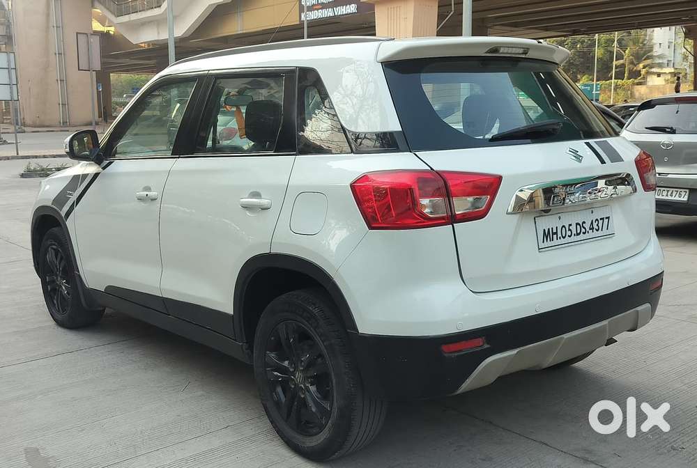 Maruti Suzuki Brezza Zxi Plus At, 2018, Diesel